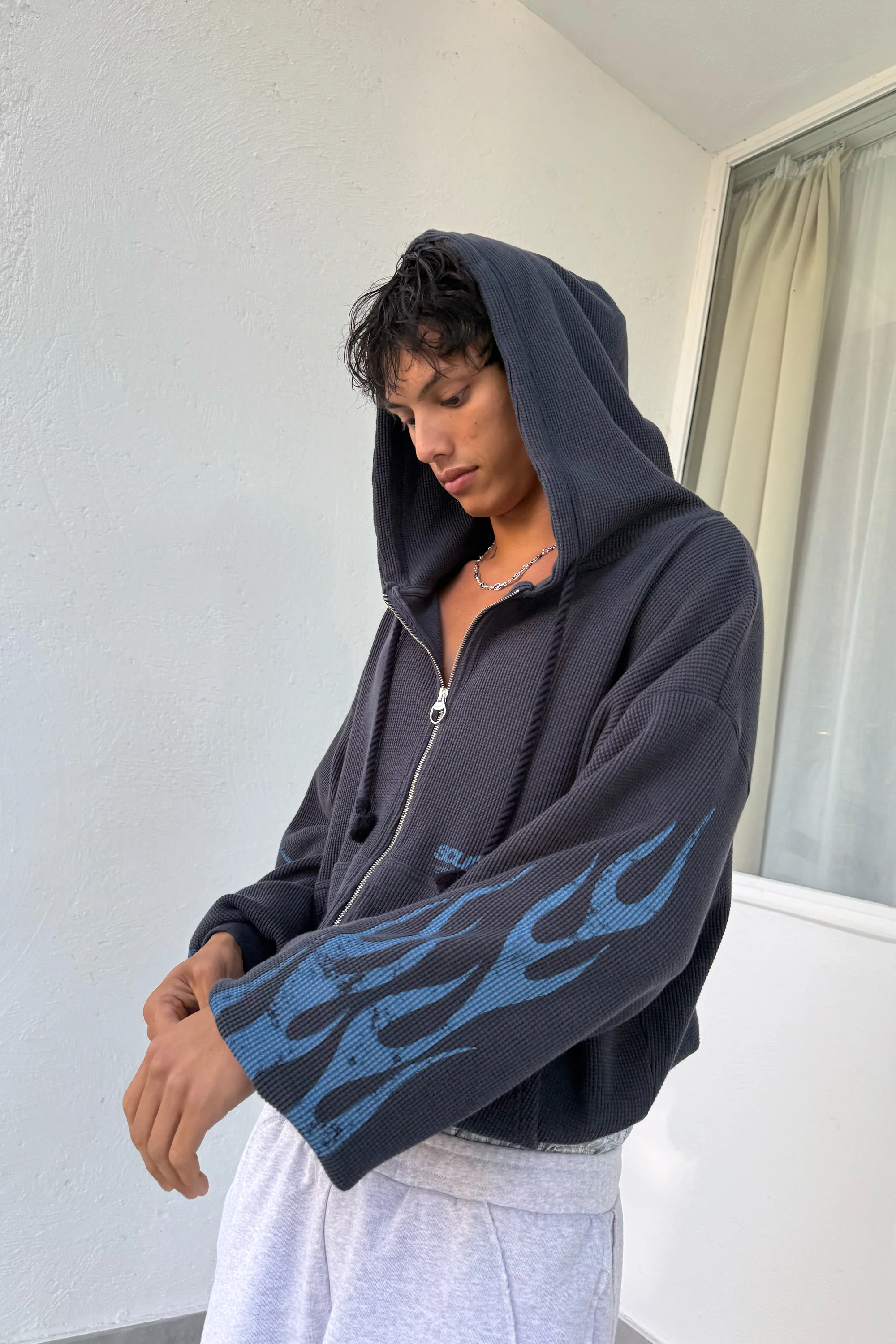 Flame Navy Zipper - Image 4