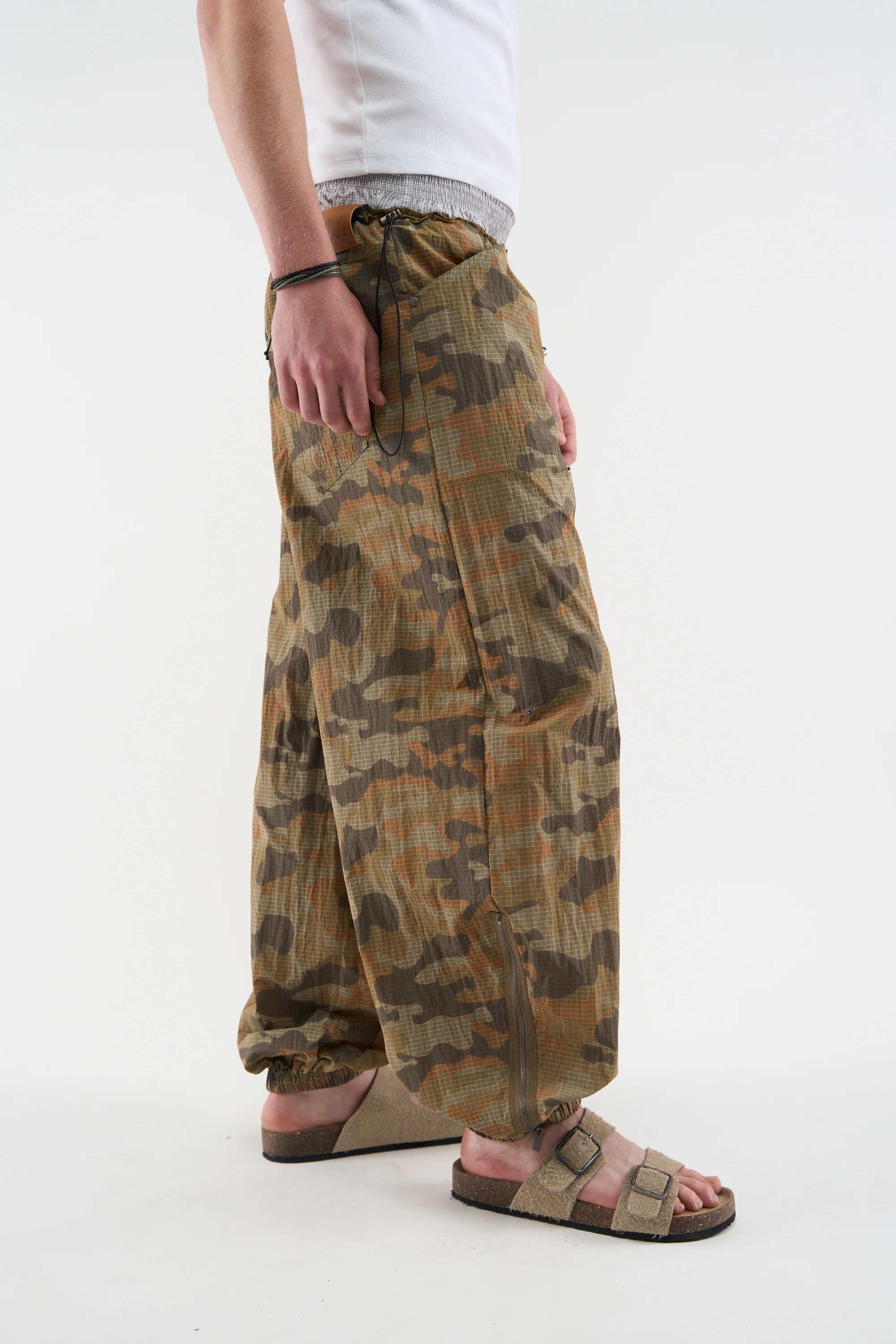 Jimmy Camo Pants - Image 3